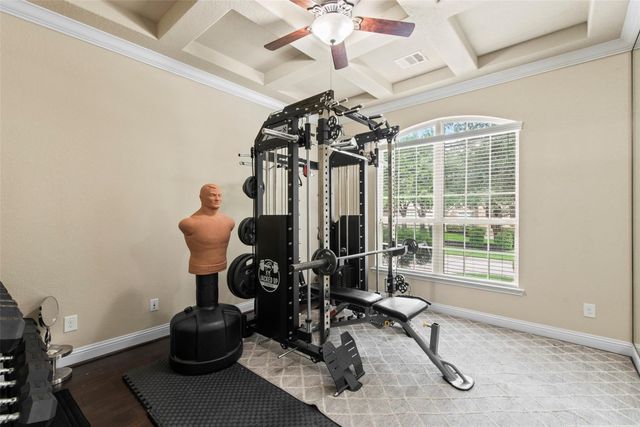 51 Tioga Place, Tomball, TX 77375