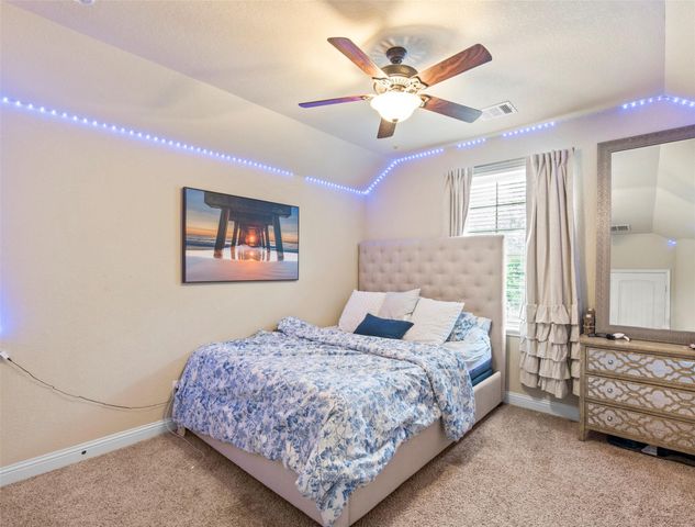 51 Tioga Place, Tomball, TX 77375