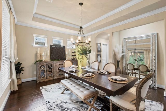 51 Tioga Place, Tomball, TX 77375