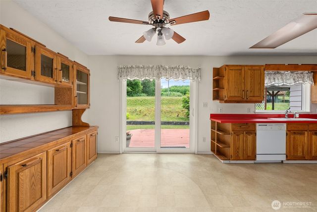 932 Minnesota Street, South Bend, WA 98586