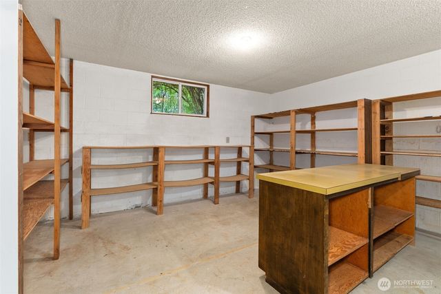 932 Minnesota Street, South Bend, WA 98586