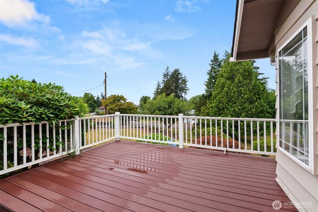 932 Minnesota Street, South Bend, WA 98586