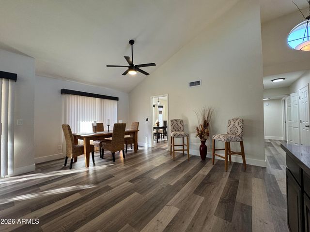 11840 N 40TH Way, Phoenix, AZ 85028