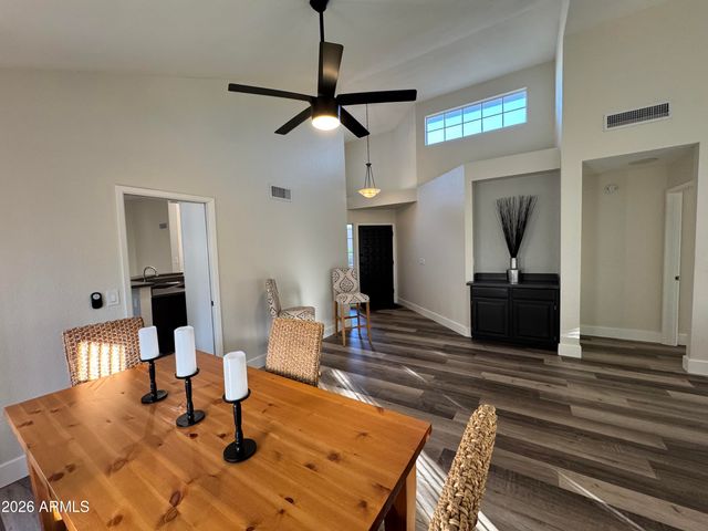 11840 N 40TH Way, Phoenix, AZ 85028