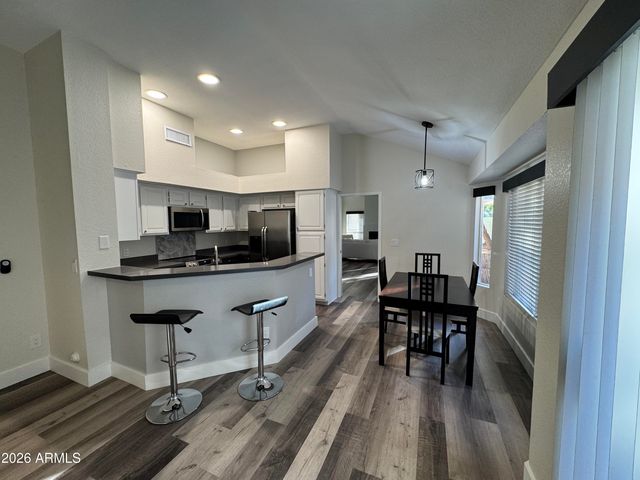 11840 N 40TH Way, Phoenix, AZ 85028