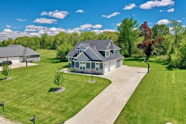 7803 Greenhaven TERRACE, Waterford, WI 53185