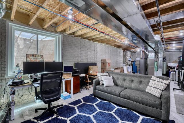 7803 Greenhaven TERRACE, Waterford, WI 53185