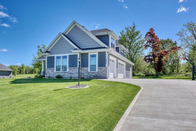 7803 Greenhaven TERRACE, Waterford, WI 53185