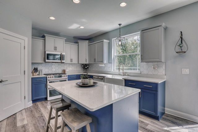 7803 Greenhaven TERRACE, Waterford, WI 53185