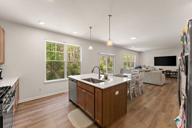 2304 Dunewood Street, Portage, IN 46368