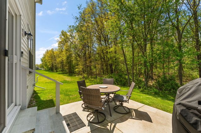 2304 Dunewood Street, Portage, IN 46368