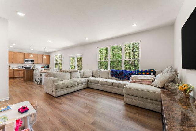 2304 Dunewood Street, Portage, IN 46368