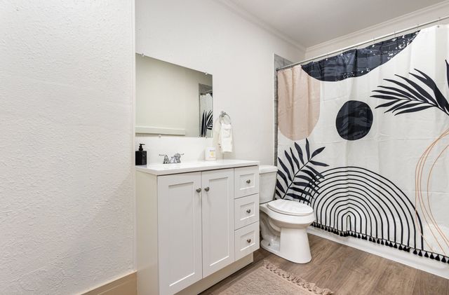 2504 W 8th Avenue, Corsicana, TX 75110