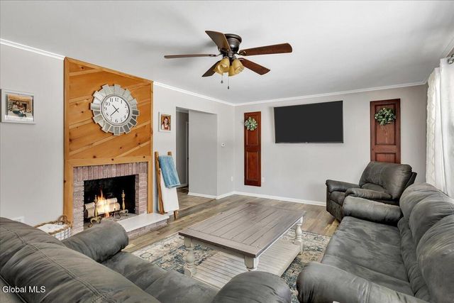 7 Northup Drive, Queensbury, NY 12804