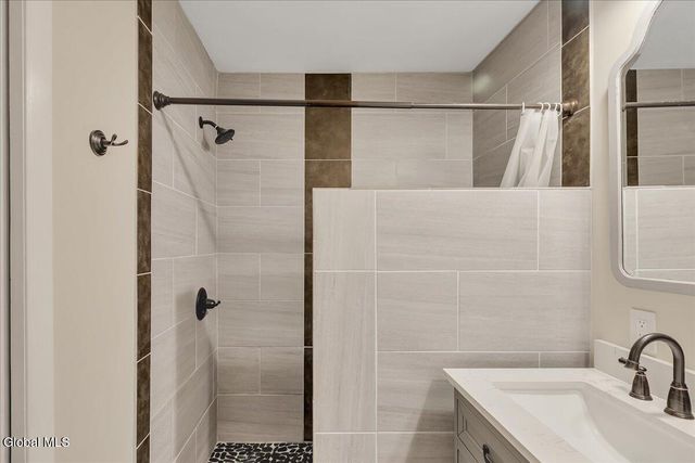 7 Northup Drive, Queensbury, NY 12804