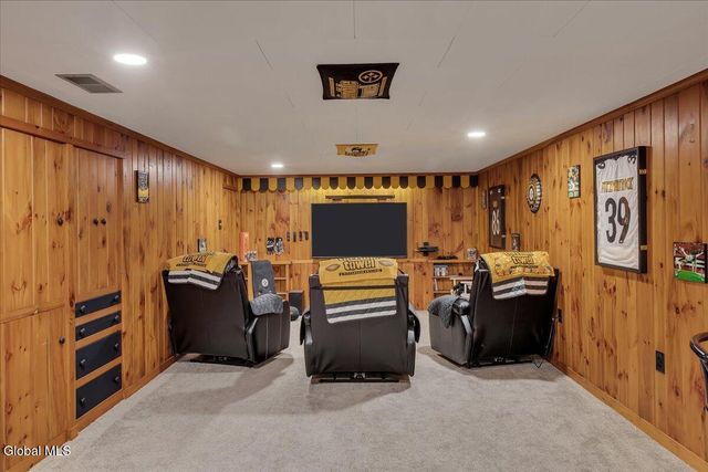 7 Northup Drive, Queensbury, NY 12804