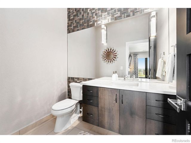 2147 Picture Pointe Drive, Windsor, CO 80550
