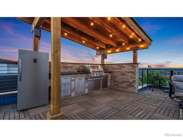 2147 Picture Pointe Drive, Windsor, CO 80550