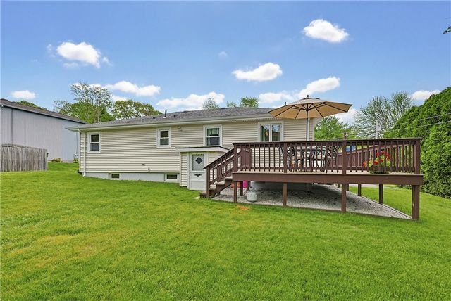 3 King Street, Bristol, RI 02809