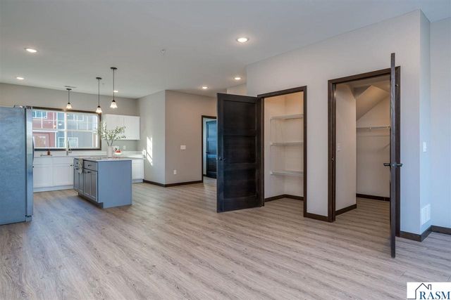 3068 Bluestem Trail, Mankato, MN 56001