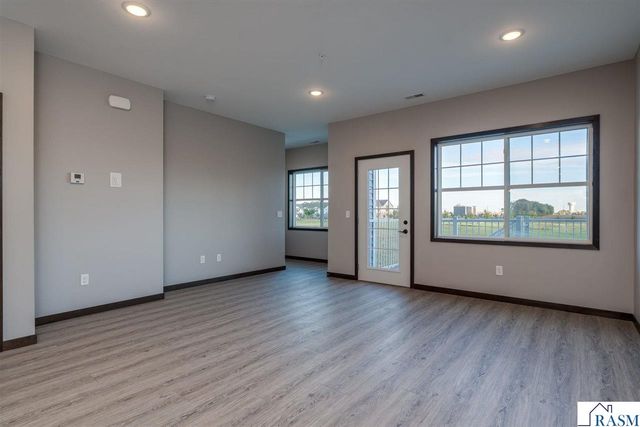 3068 Bluestem Trail, Mankato, MN 56001