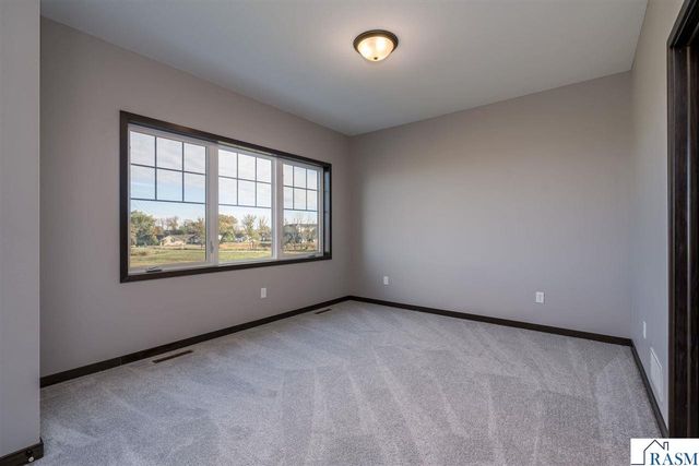 3068 Bluestem Trail, Mankato, MN 56001