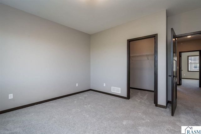 3068 Bluestem Trail, Mankato, MN 56001