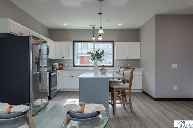 3068 Bluestem Trail, Mankato, MN 56001