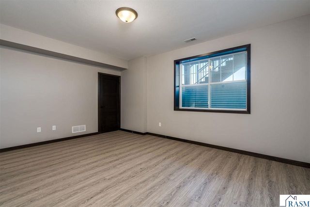 3068 Bluestem Trail, Mankato, MN 56001