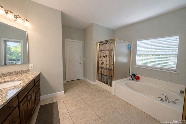 1968 Round Table, New Braunfels, TX 78130