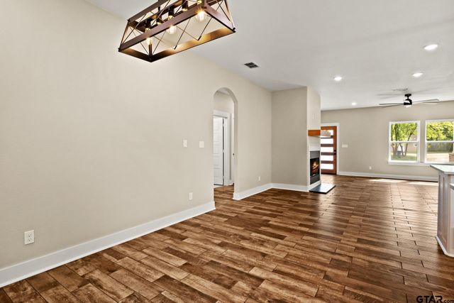 226 Moreland, Pittsburg, TX 75686