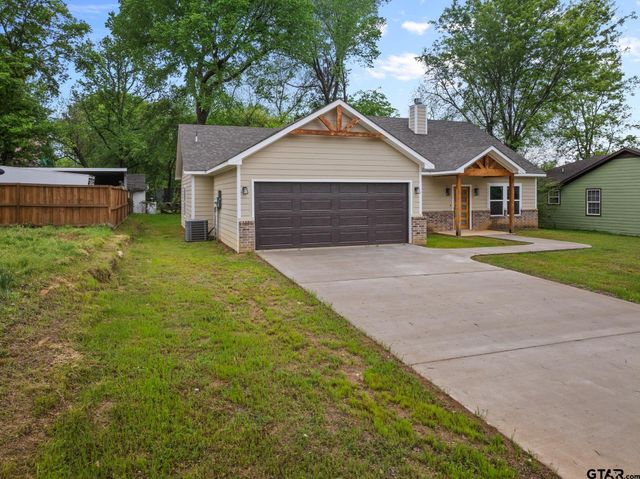 226 Moreland, Pittsburg, TX 75686