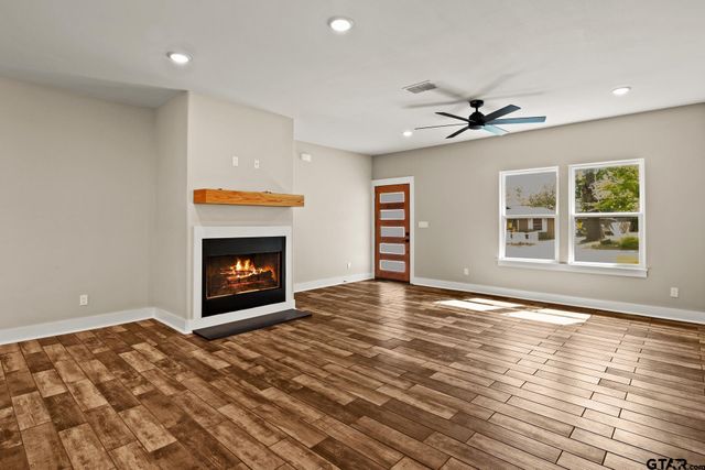 226 Moreland, Pittsburg, TX 75686