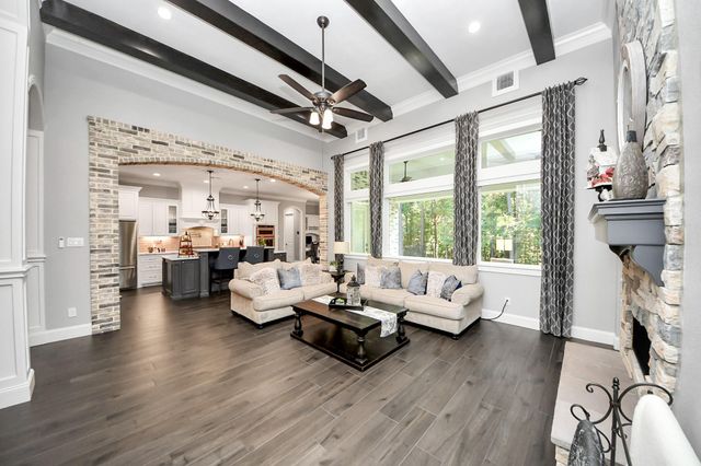 9634 Longmire Creek Way, Conroe, TX 77304