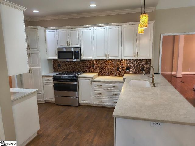 305 Beckworth Drive, Taylors, SC 29687