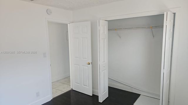 5300 NW 18th Ct 4I, Lauderhill, FL 33313