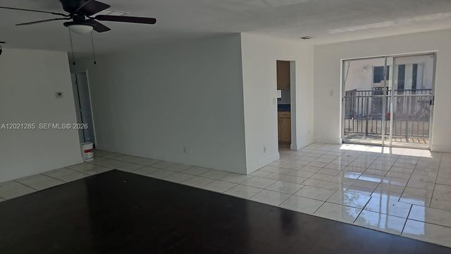 5300 NW 18th Ct 4I, Lauderhill, FL 33313