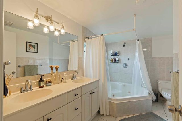 548 NE 9th Ave C, Fort Lauderdale, FL 33301