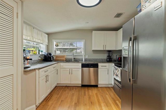 548 NE 9th Ave C, Fort Lauderdale, FL 33301