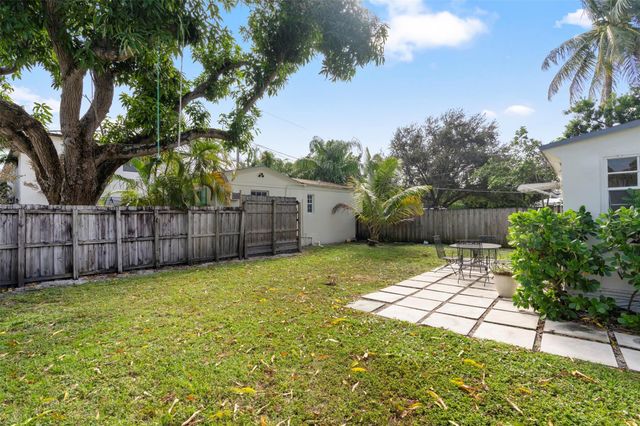 548 NE 9th Ave C, Fort Lauderdale, FL 33301