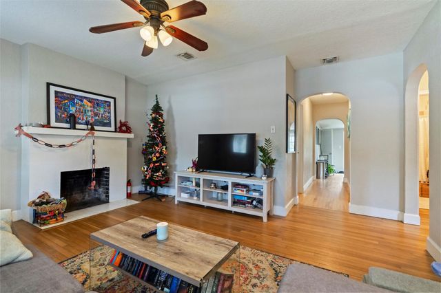 548 NE 9th Ave C, Fort Lauderdale, FL 33301