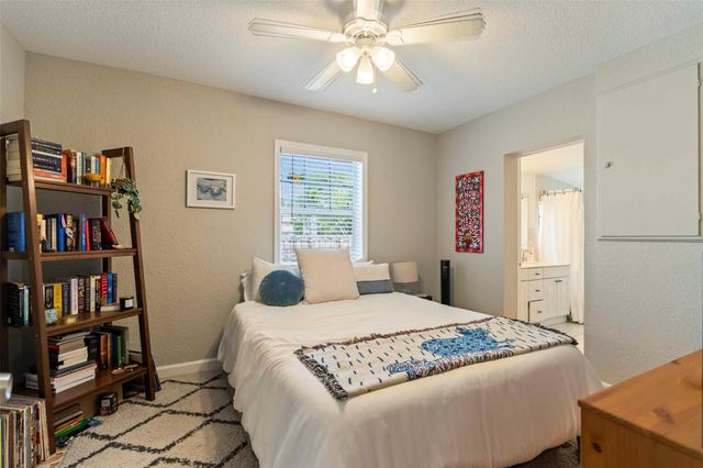 548 NE 9th Ave C, Fort Lauderdale, FL 33301