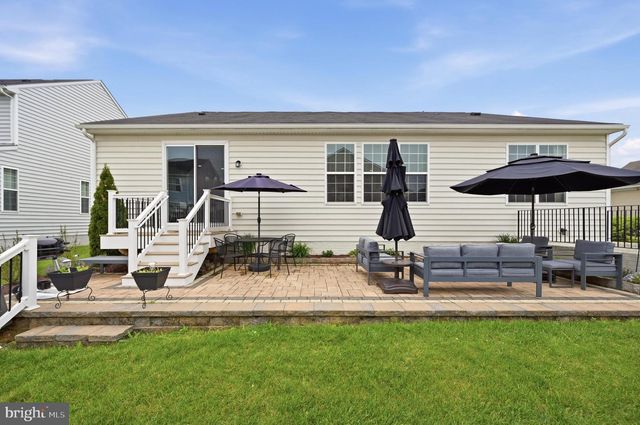 109 SHALLOW CREEK DR, Ranson, WV 25438