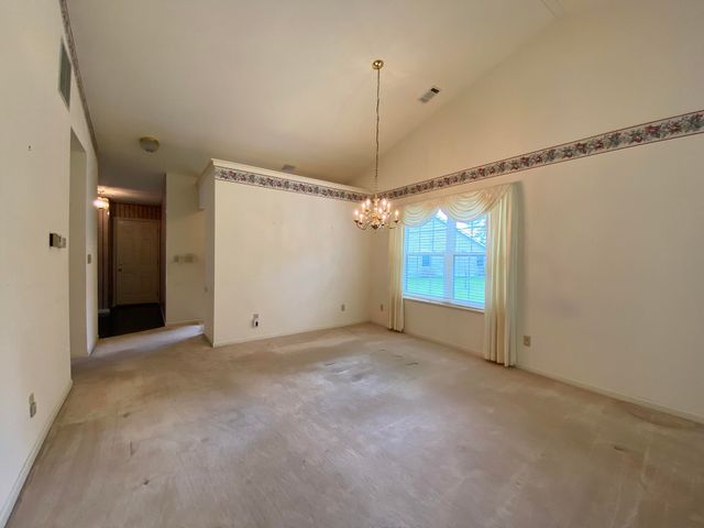 3301 Milestone Creek Court, Valparaiso, IN 46385