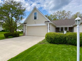 3301 Milestone Creek Court, Valparaiso, IN 46385