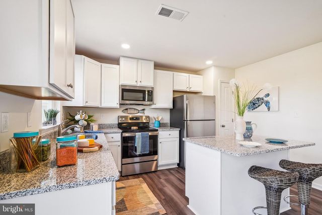 9716 CAMP RD, Laurel, DE 19956