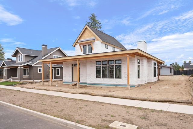 3333 NW Leavitt Lane, Bend, OR 97703