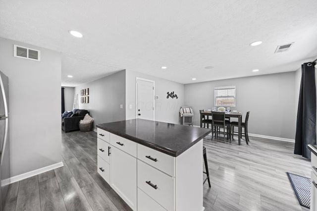 2224 Kilbourne Avenue, Columbus, OH 43229