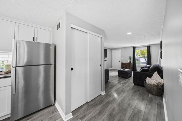 2224 Kilbourne Avenue, Columbus, OH 43229