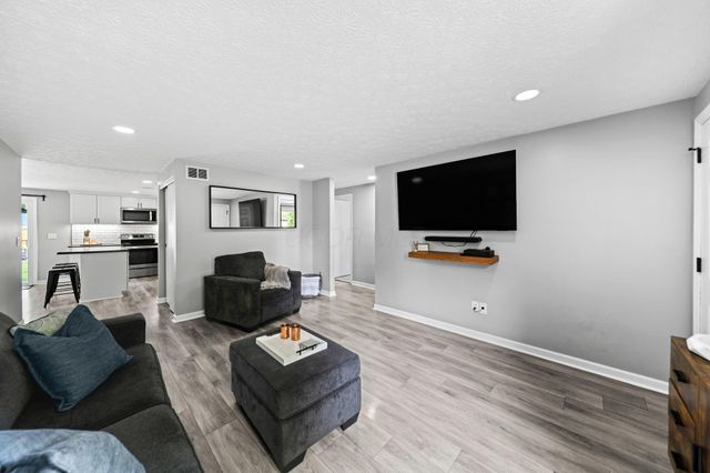 2224 Kilbourne Avenue, Columbus, OH 43229